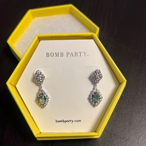 Bomb Party Direction of You earrings